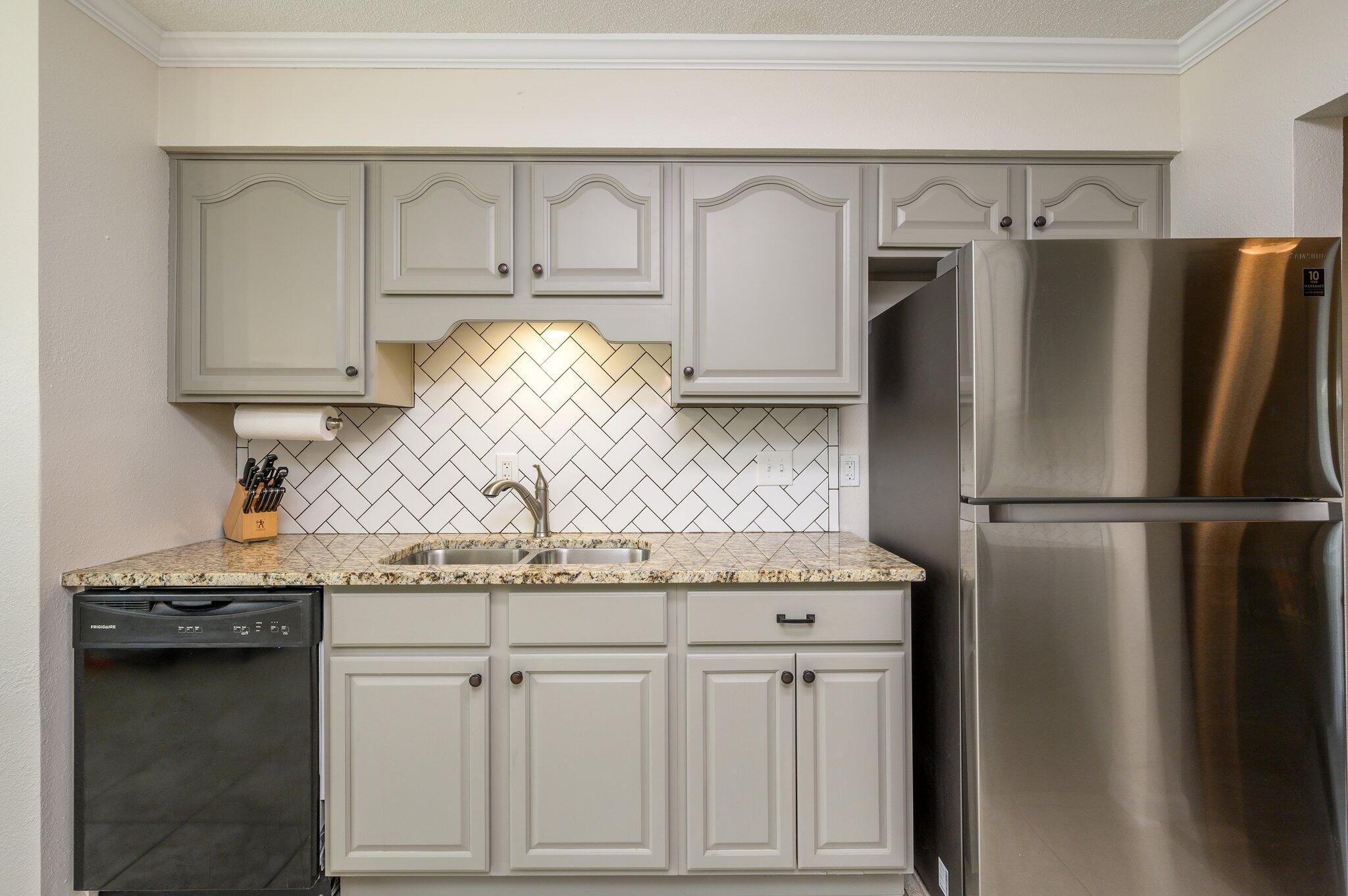 CANDLEWOOD VILLAGE - Residential