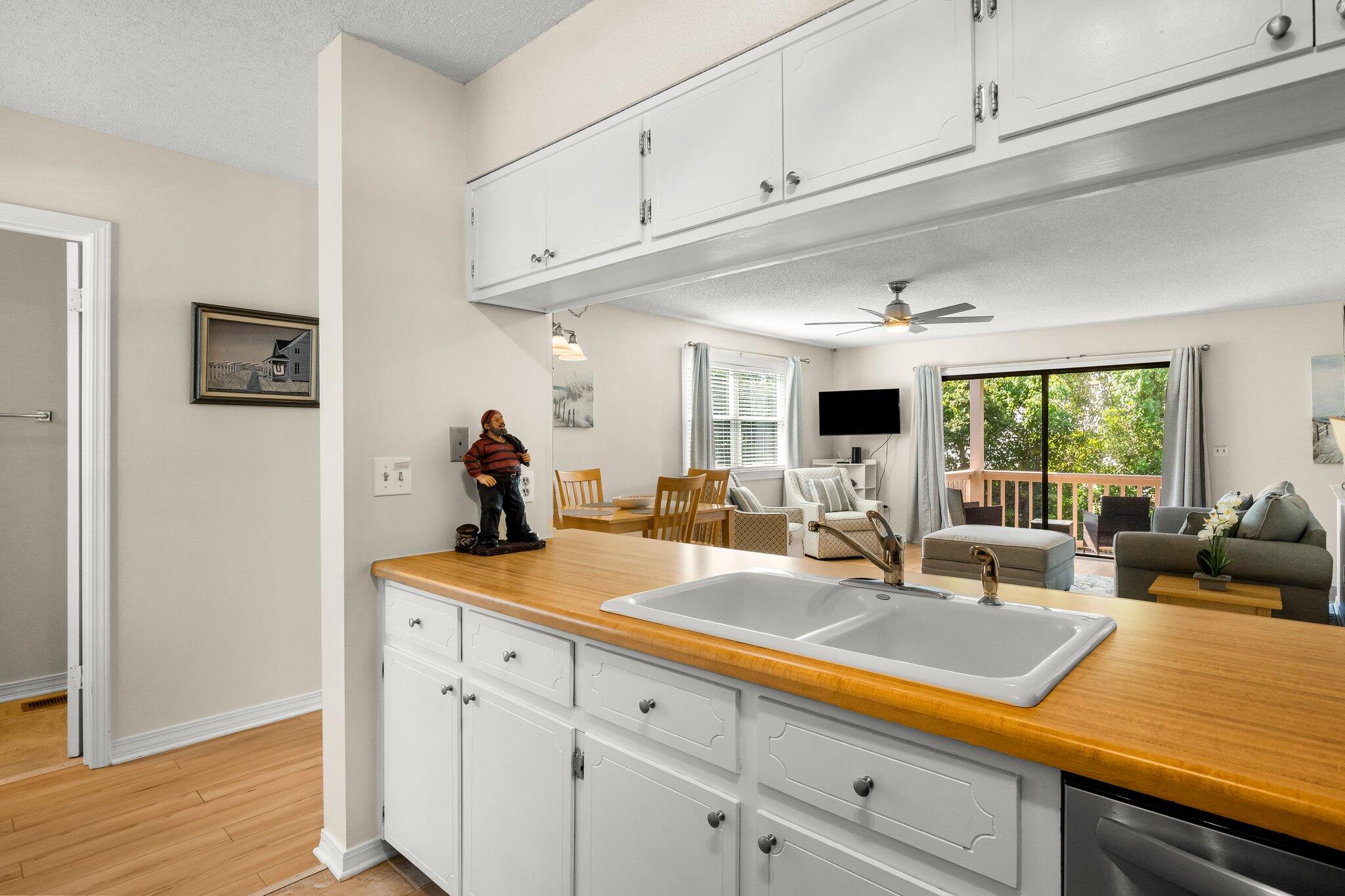CASSINE GARDENS T/H PH 1 - Residential Lease