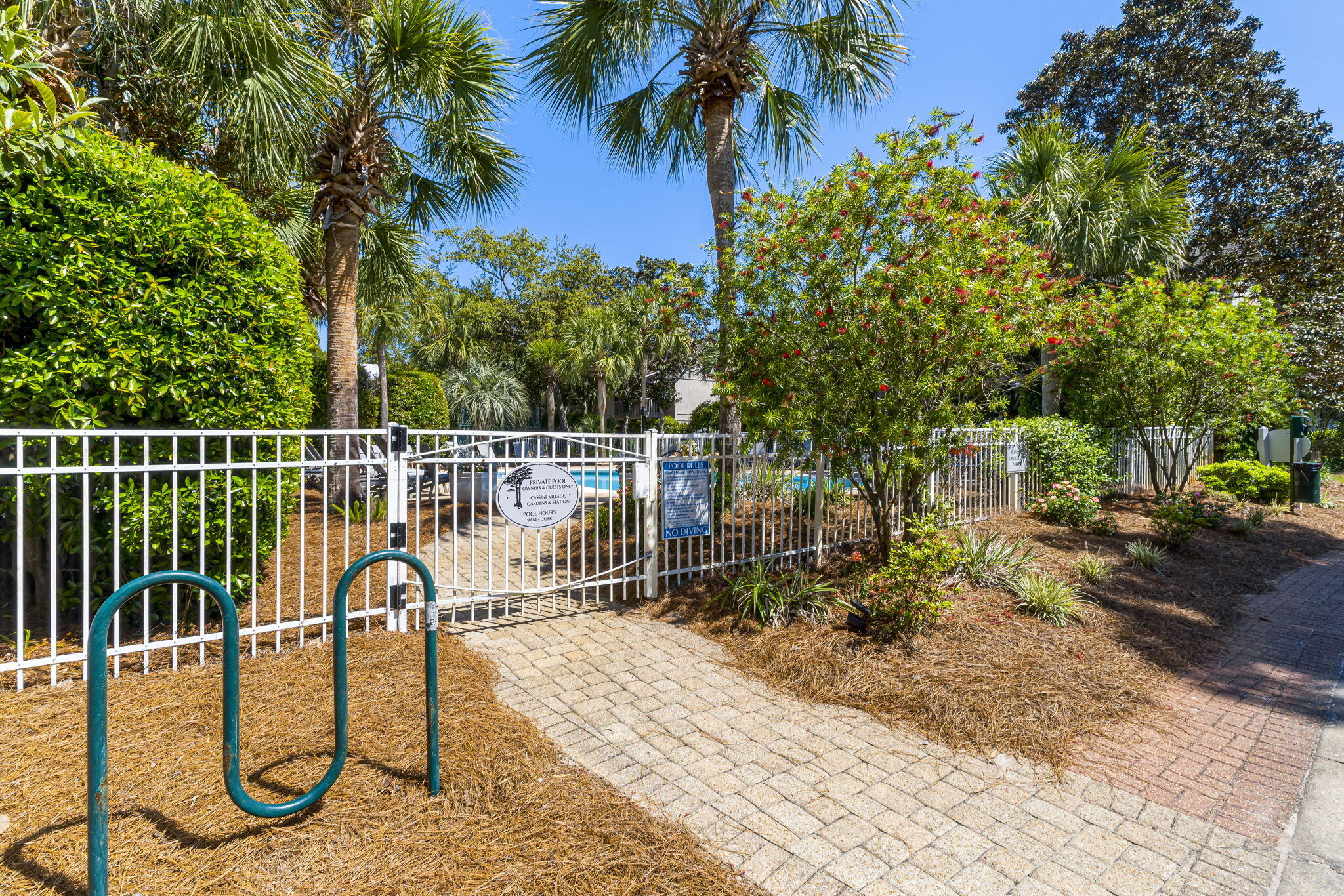 CASSINE GARDENS T/H PH 1 - Residential Lease