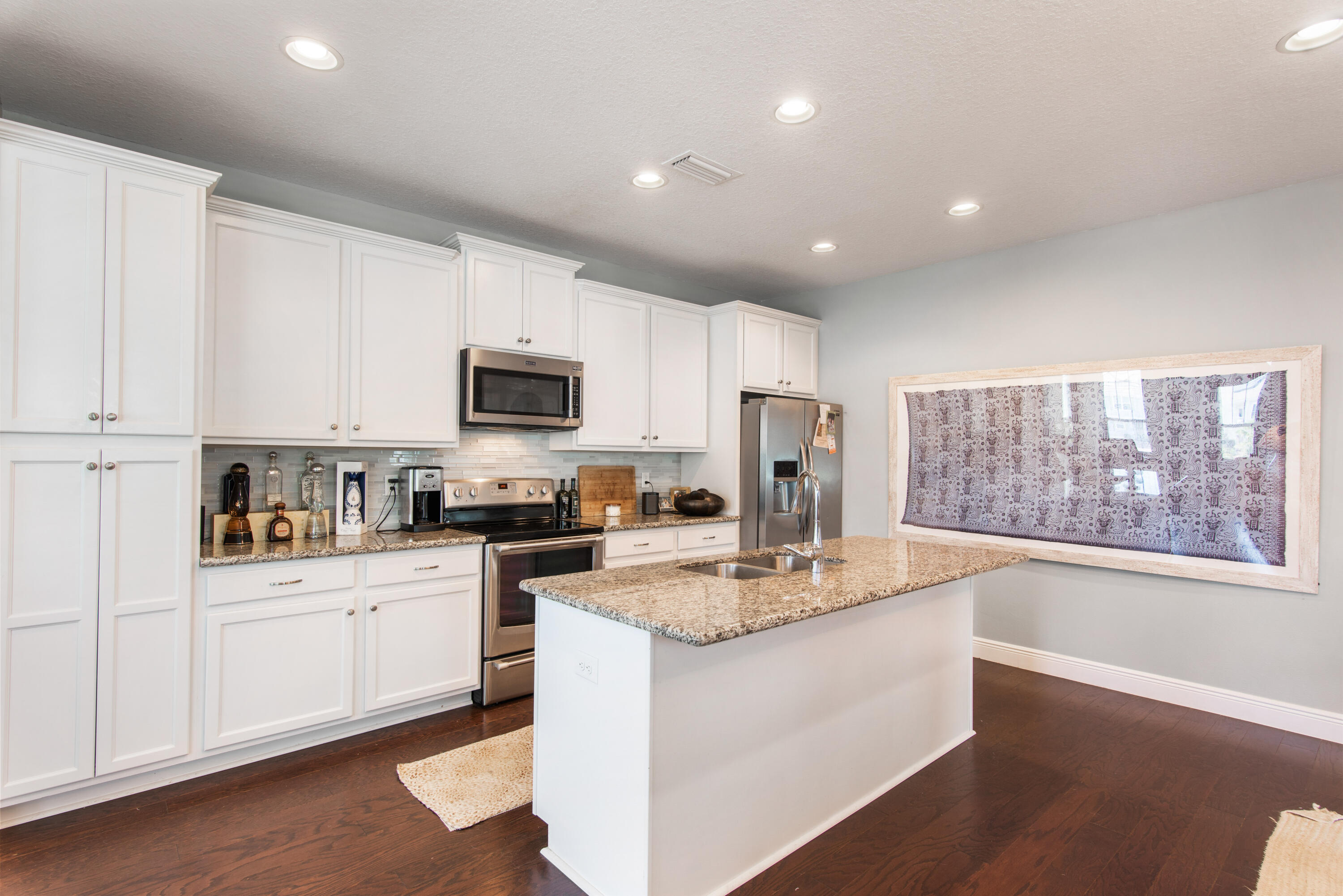 PINEWOOD PRESERVE - Residential