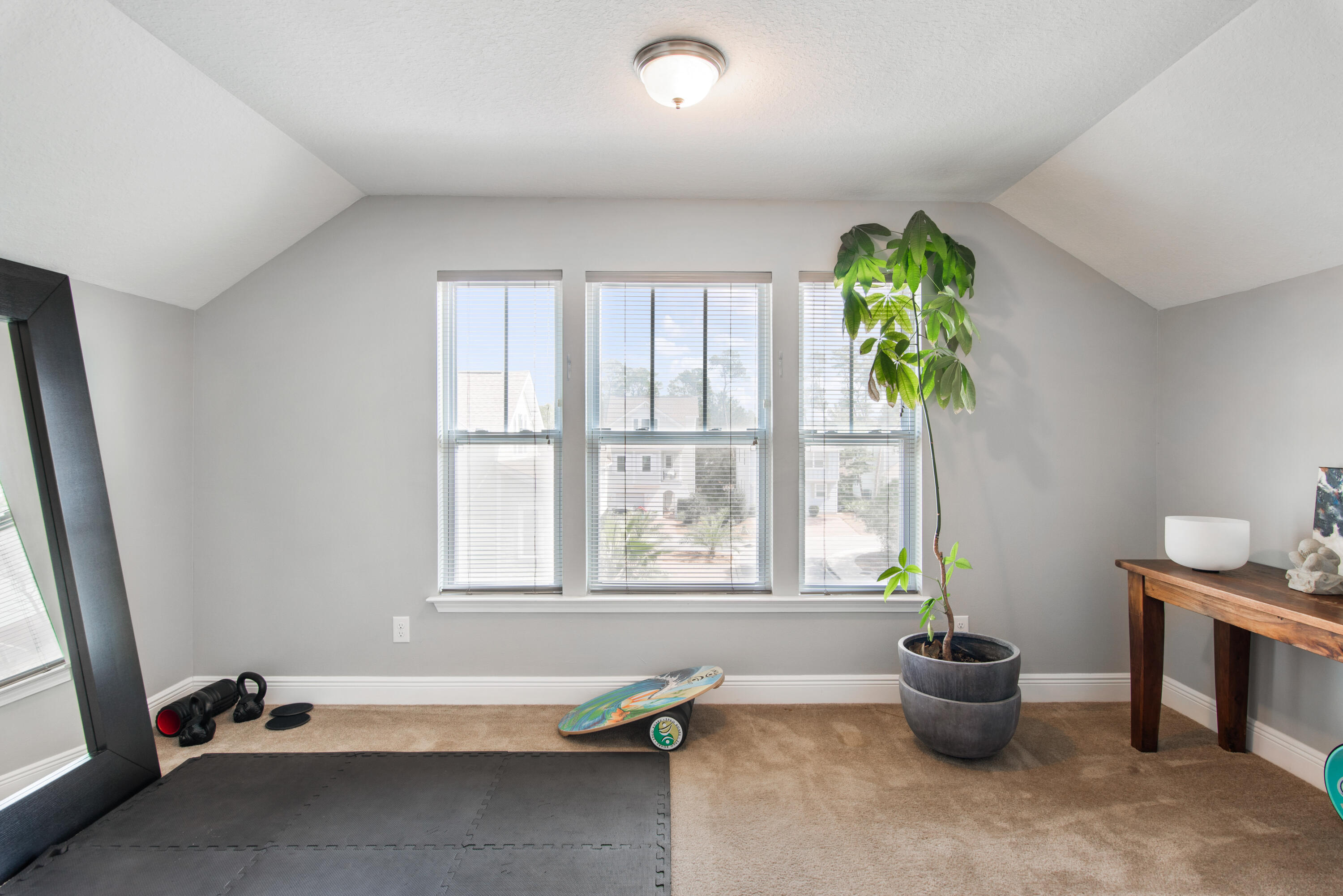 PINEWOOD PRESERVE - Residential