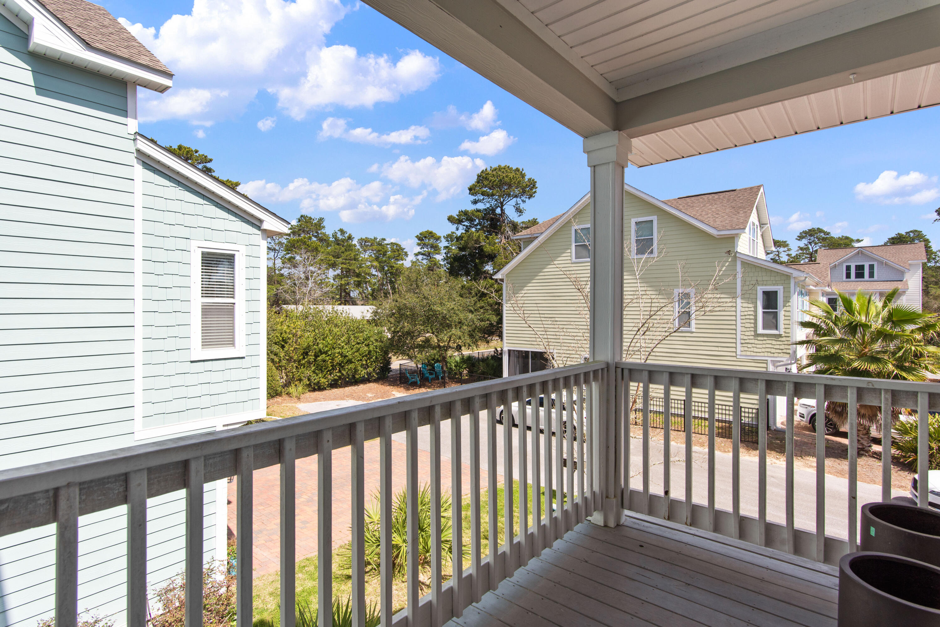 PINEWOOD PRESERVE - Residential