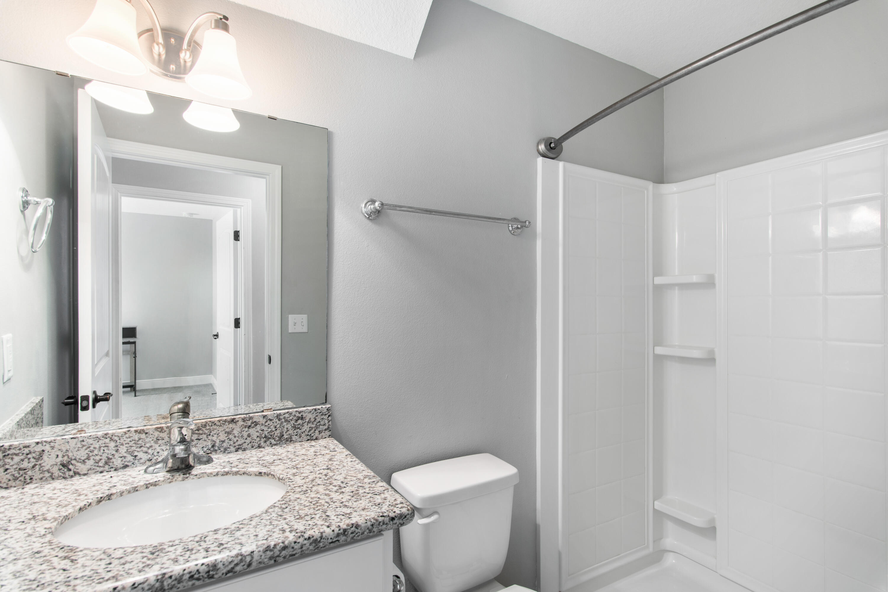 PINEWOOD PRESERVE - Residential