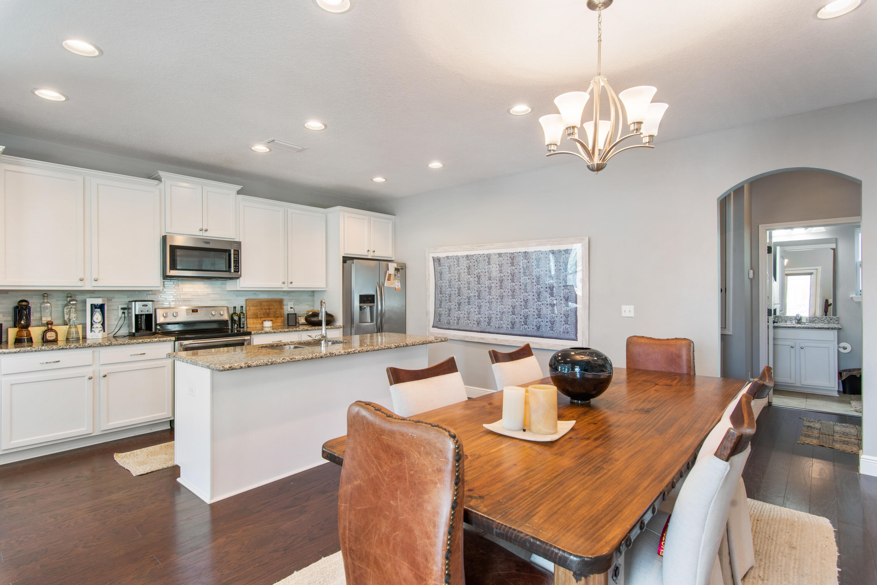 PINEWOOD PRESERVE - Residential