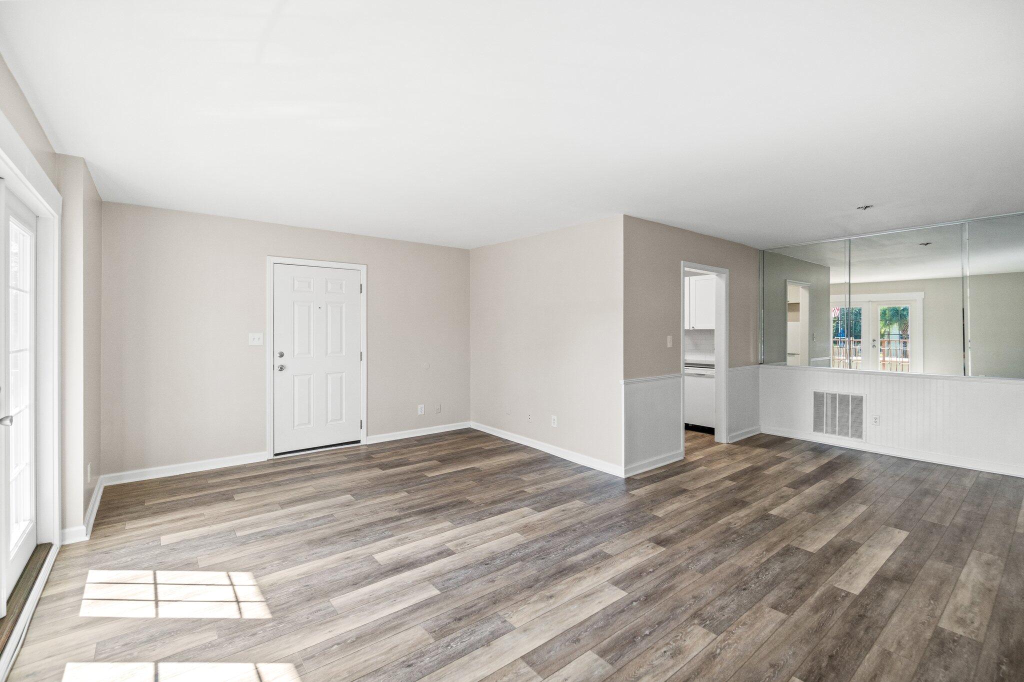 LANDMARK CONDO - Residential