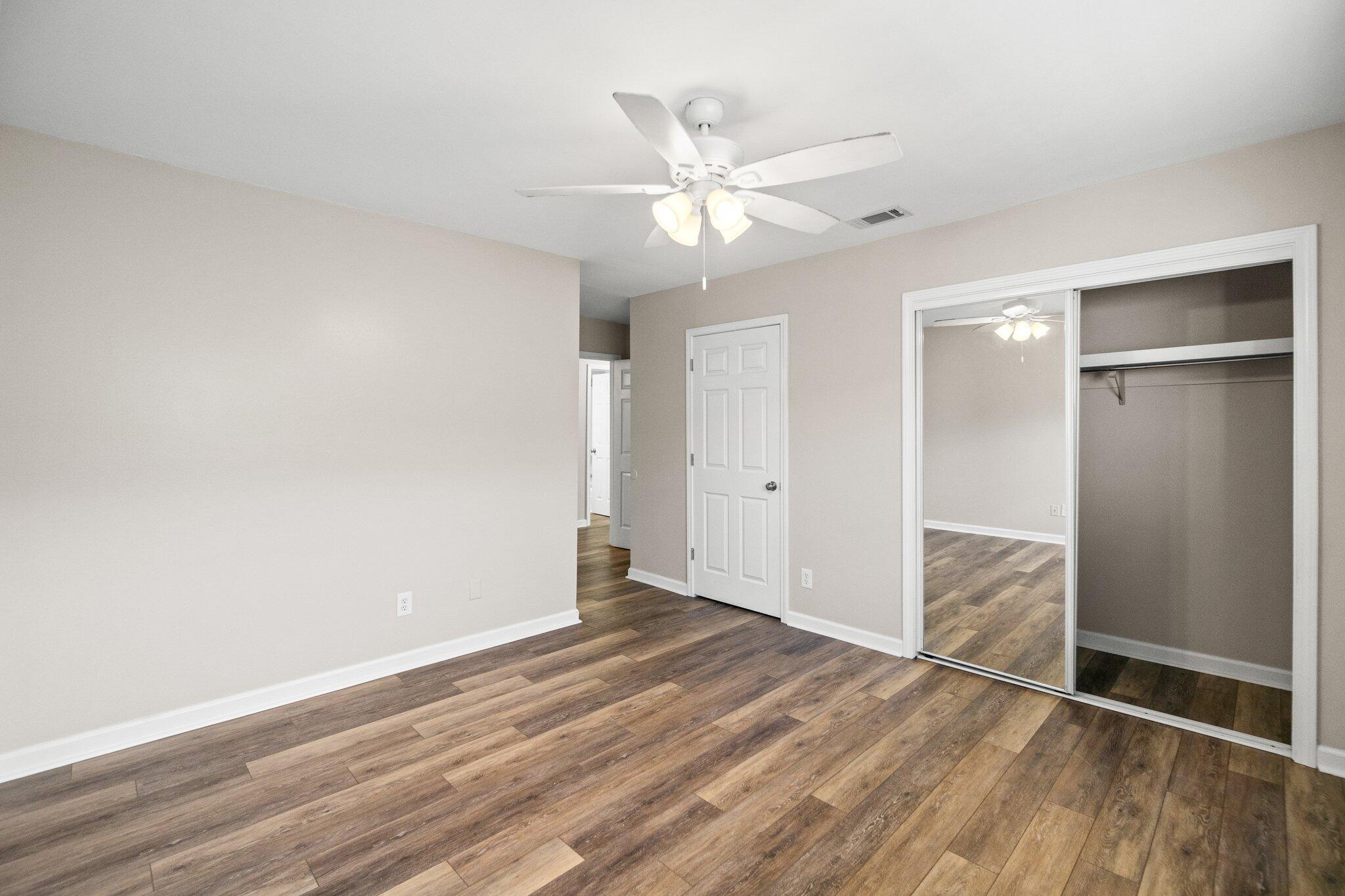 LANDMARK CONDO - Residential