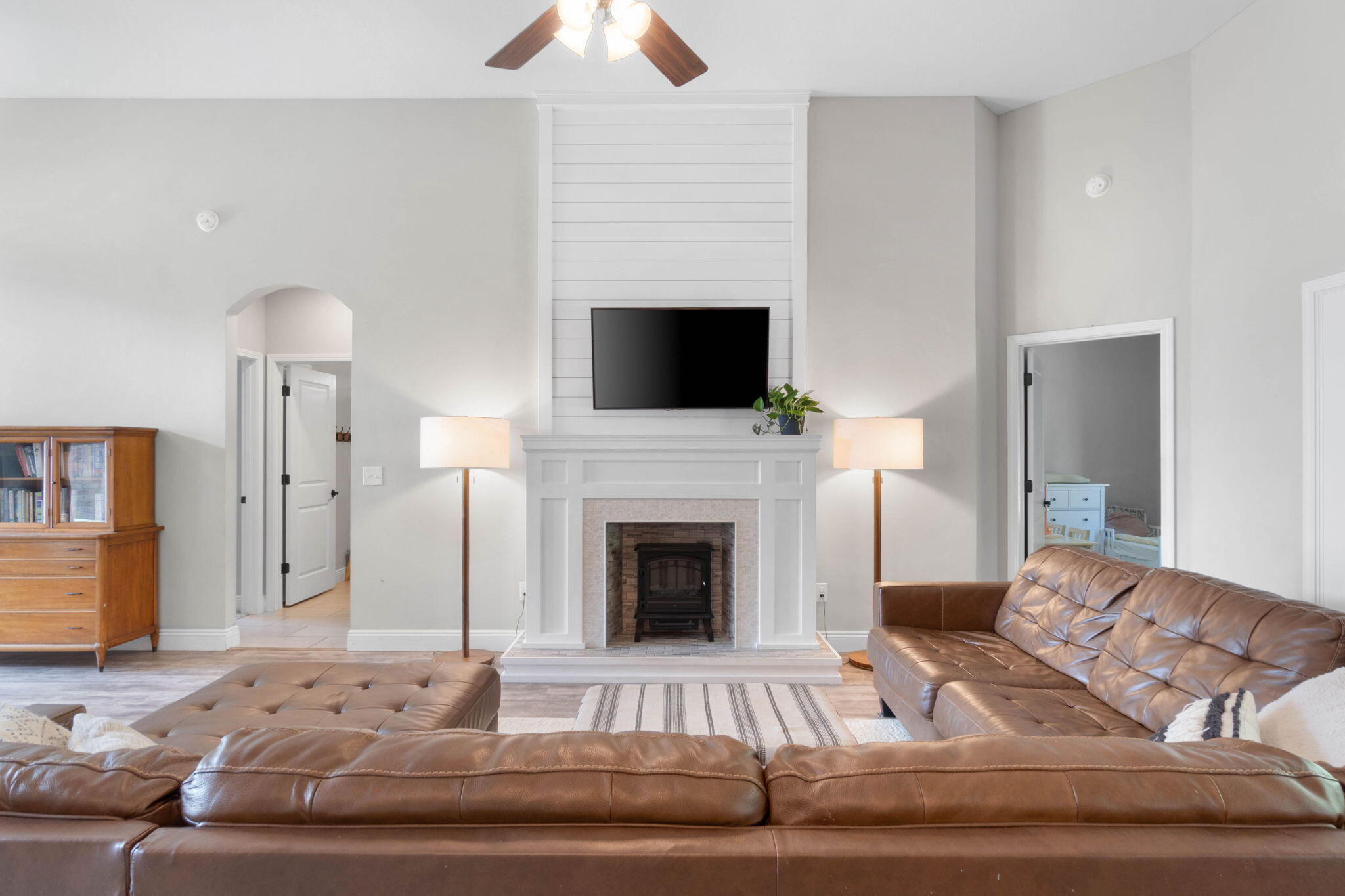 MAGNOLIA HARBOR - Residential