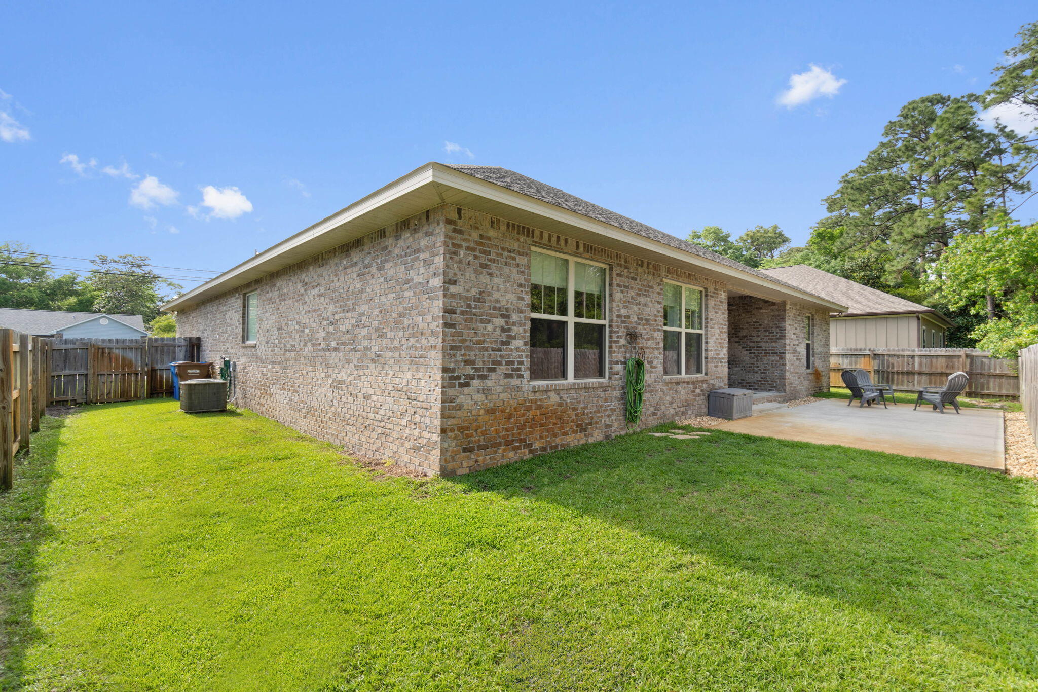 MAGNOLIA HARBOR - Residential