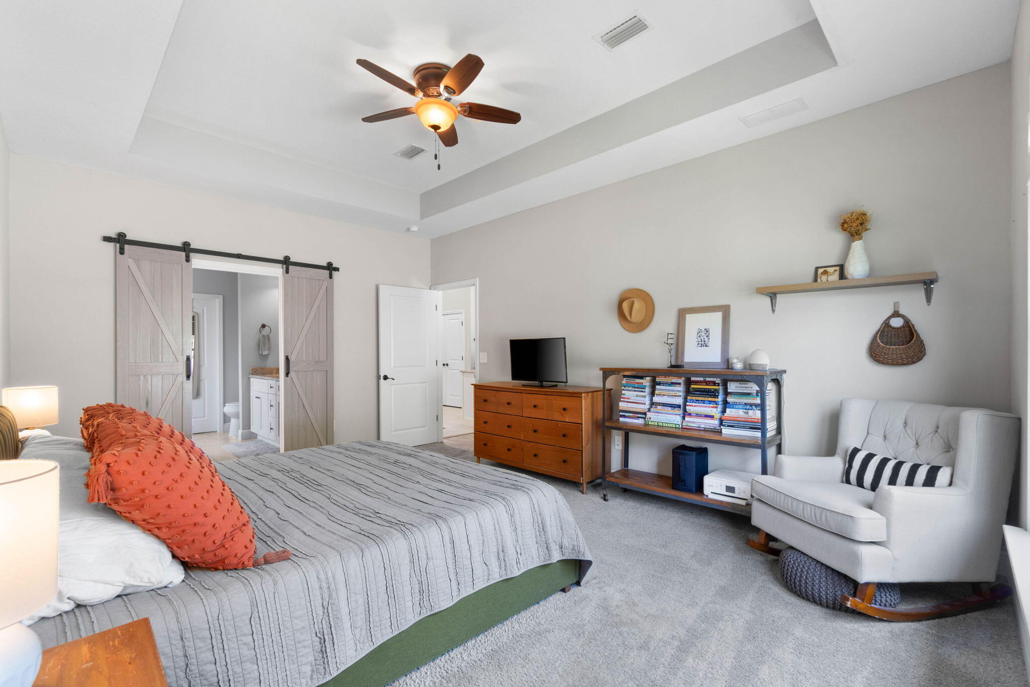 MAGNOLIA HARBOR - Residential