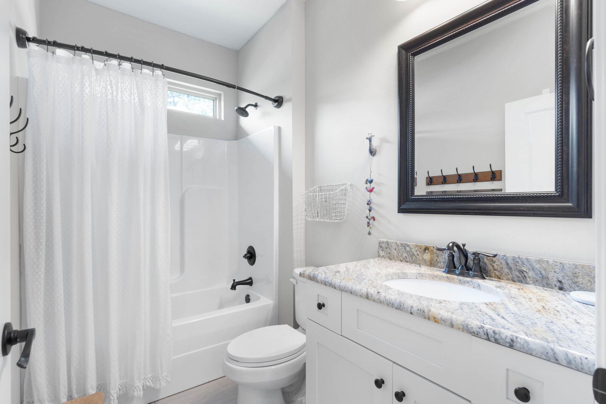 MAGNOLIA HARBOR - Residential