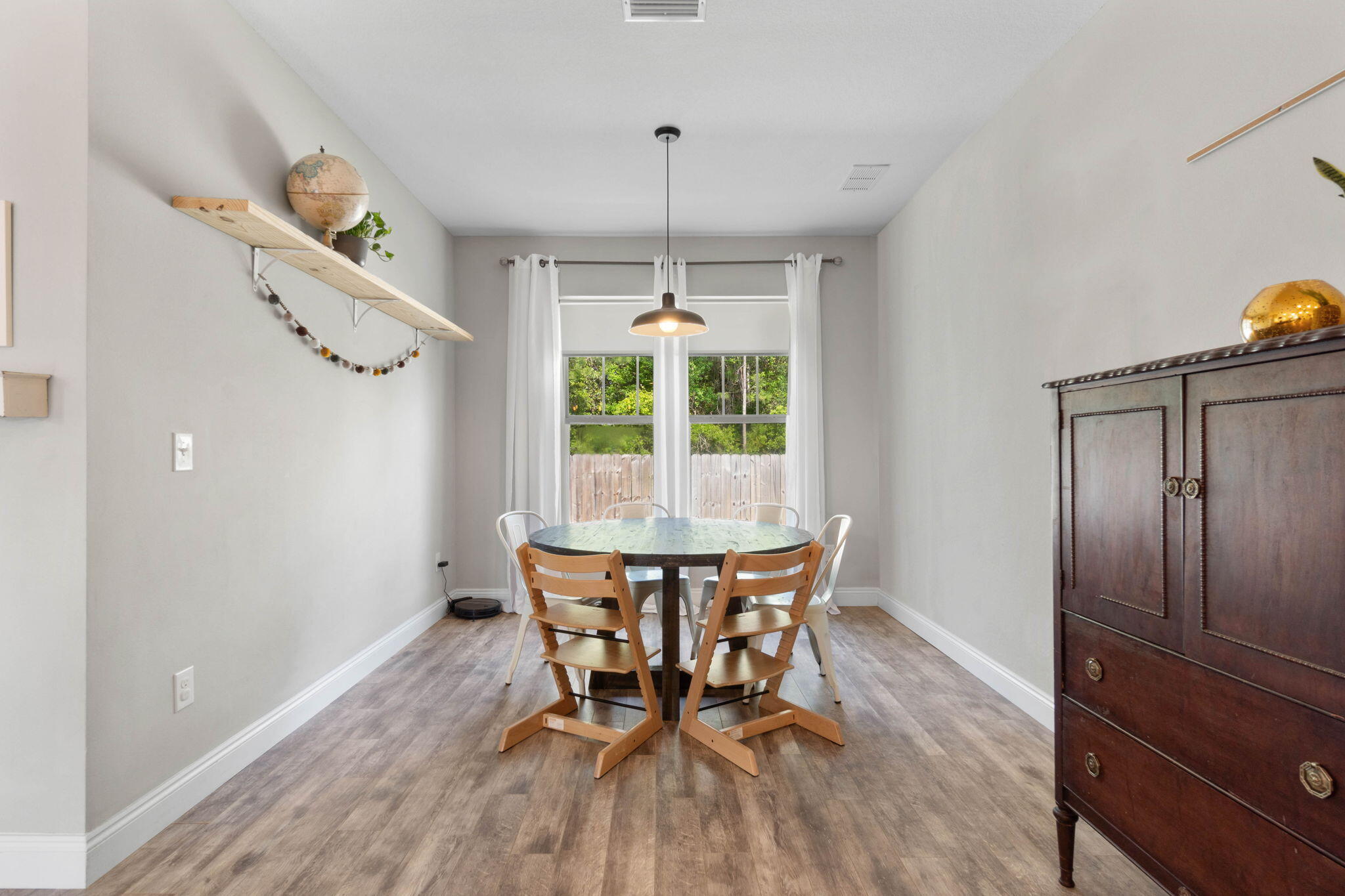 MAGNOLIA HARBOR - Residential