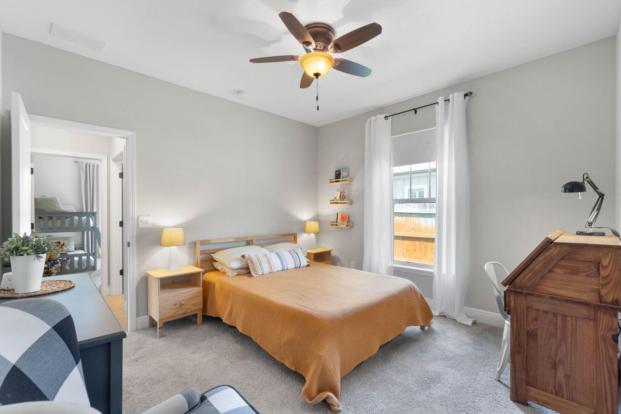 MAGNOLIA HARBOR - Residential