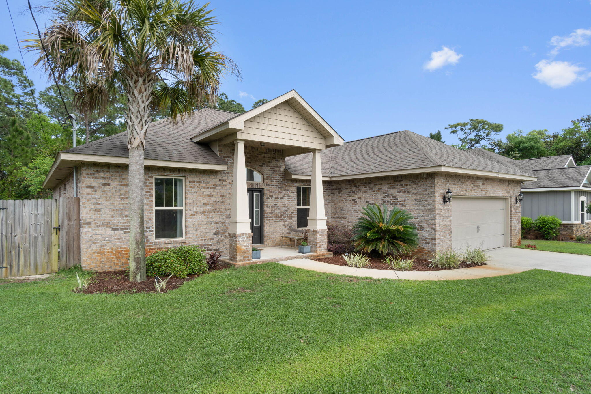 MAGNOLIA HARBOR - Residential