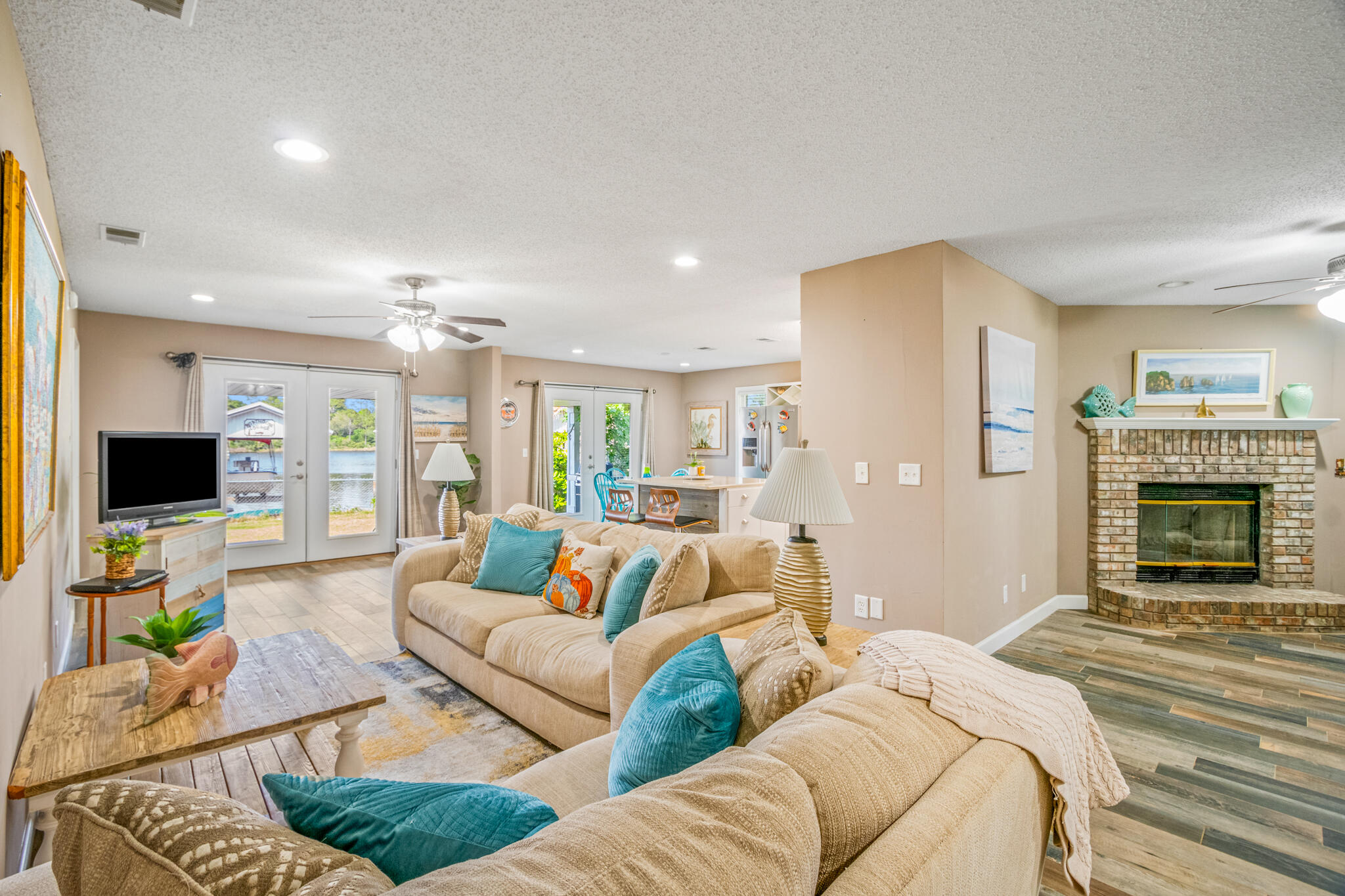 SILVER SANDS UNIT 2 - Residential