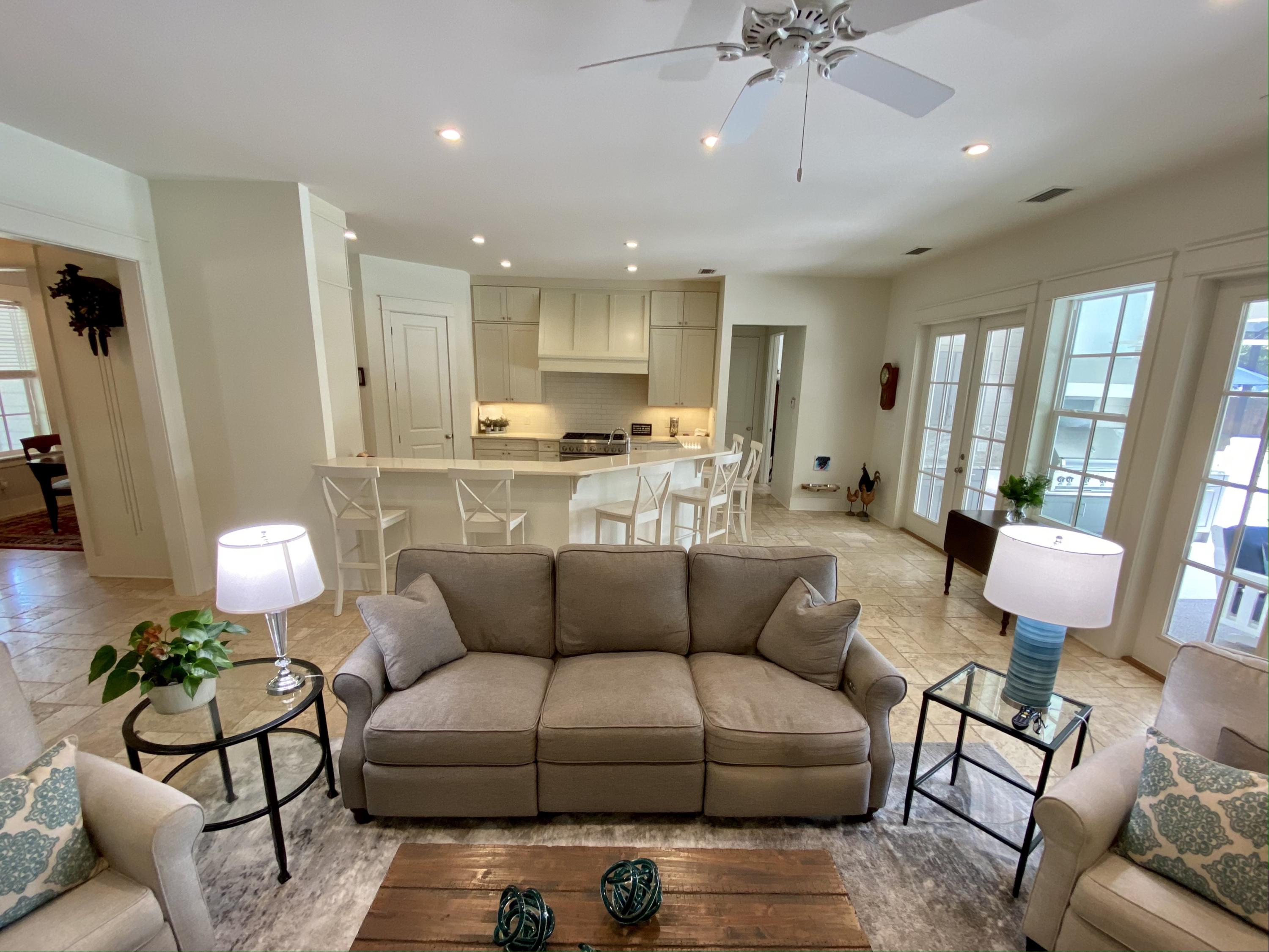 SEABREEZE - Residential