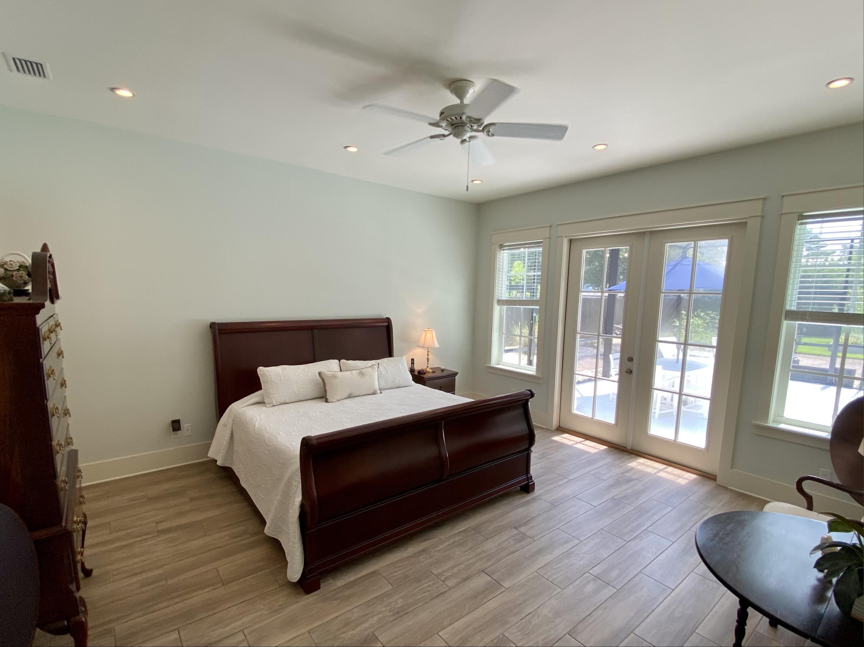 SEABREEZE - Residential