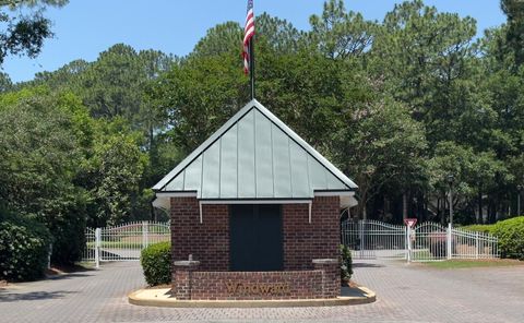 A home in Niceville