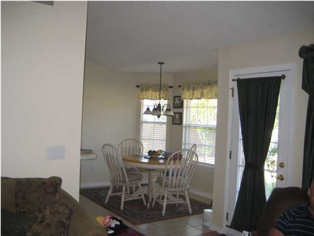 RIVERCHASE S/D PH 3 - Residential Lease