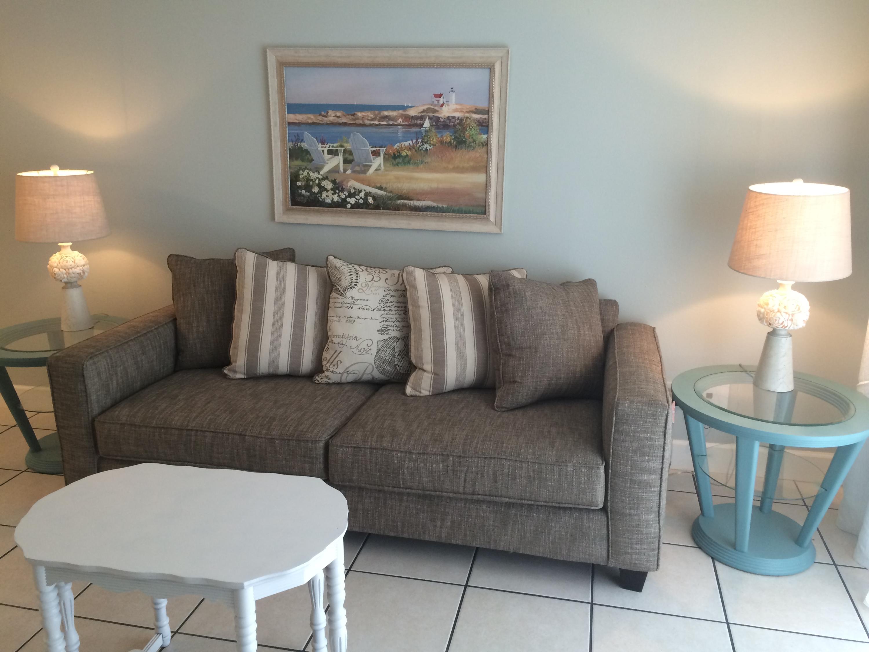 LAKEVIEW CONDO - Residential