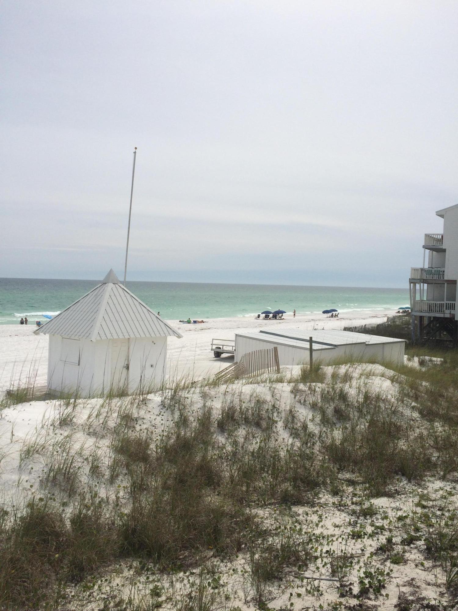 LAKEVIEW CONDO - Residential