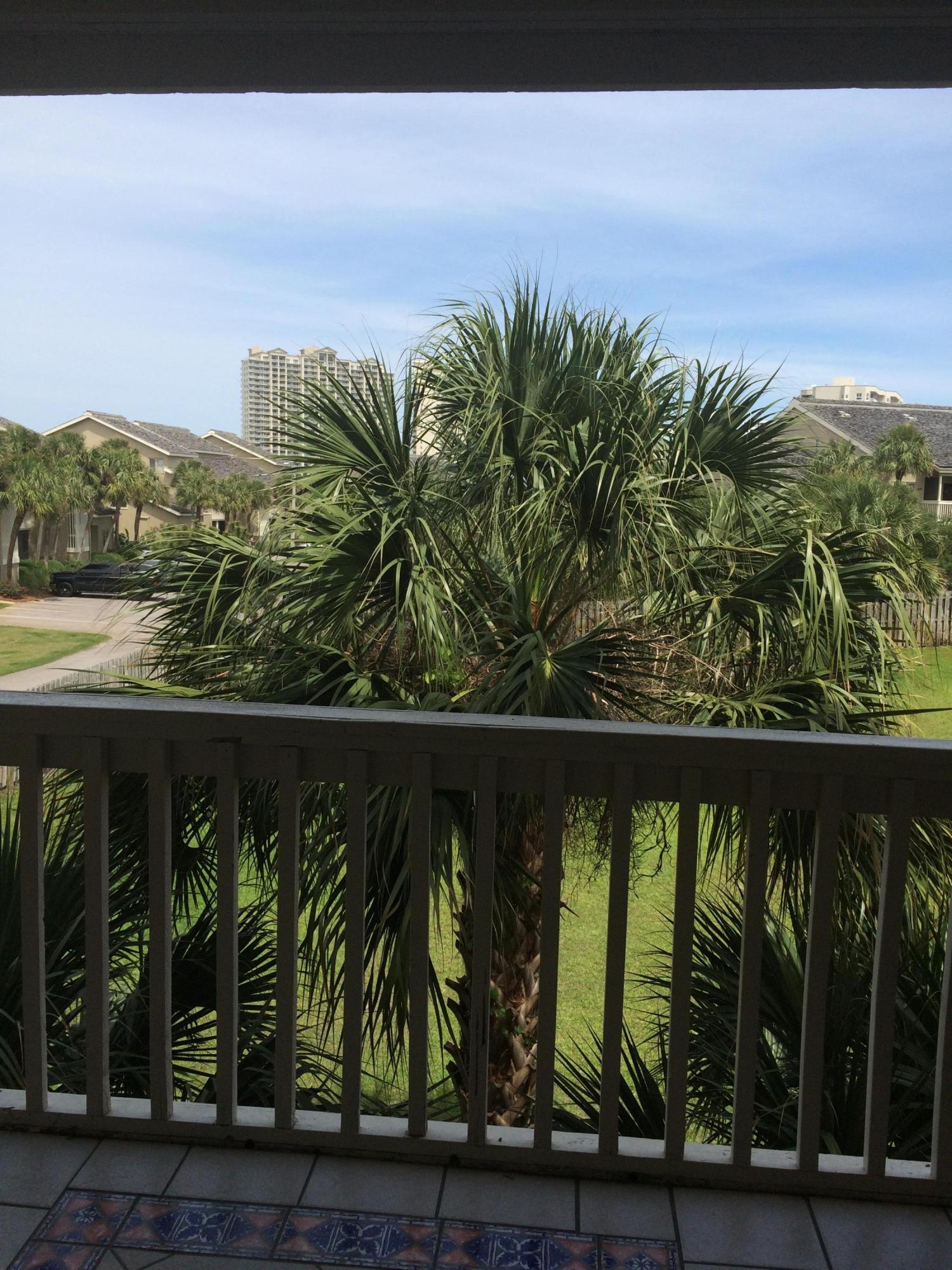 LAKEVIEW CONDO - Residential