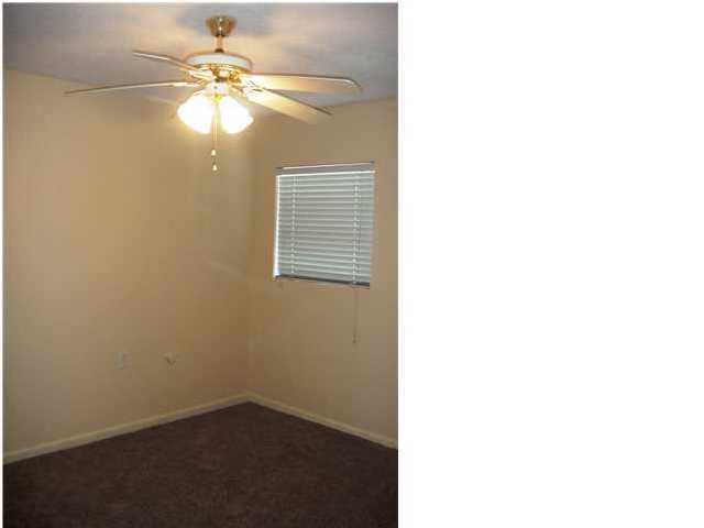 RACETRACK ROAD RESUB - Residential Lease