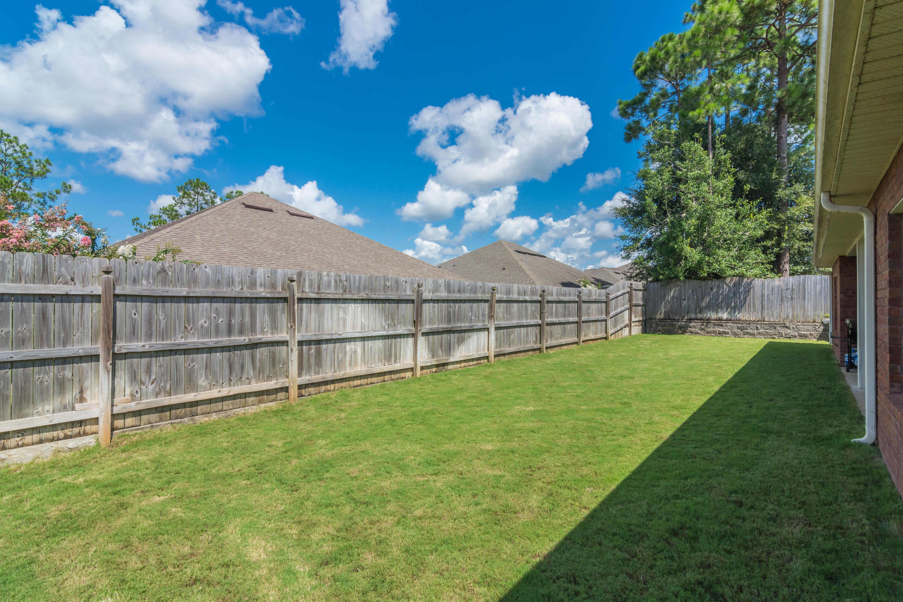 DUGGAN POND ESTATES - Residential