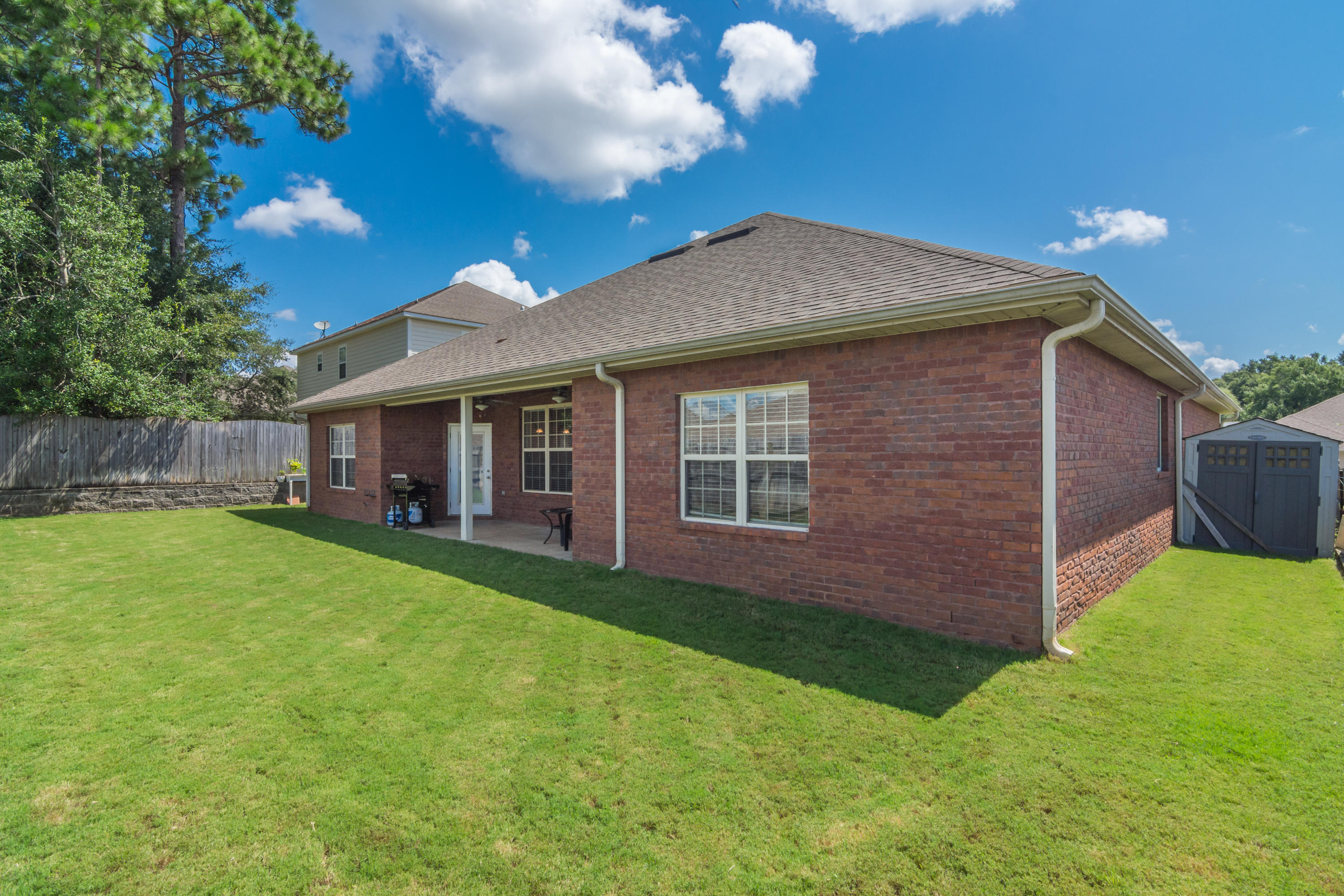 DUGGAN POND ESTATES - Residential