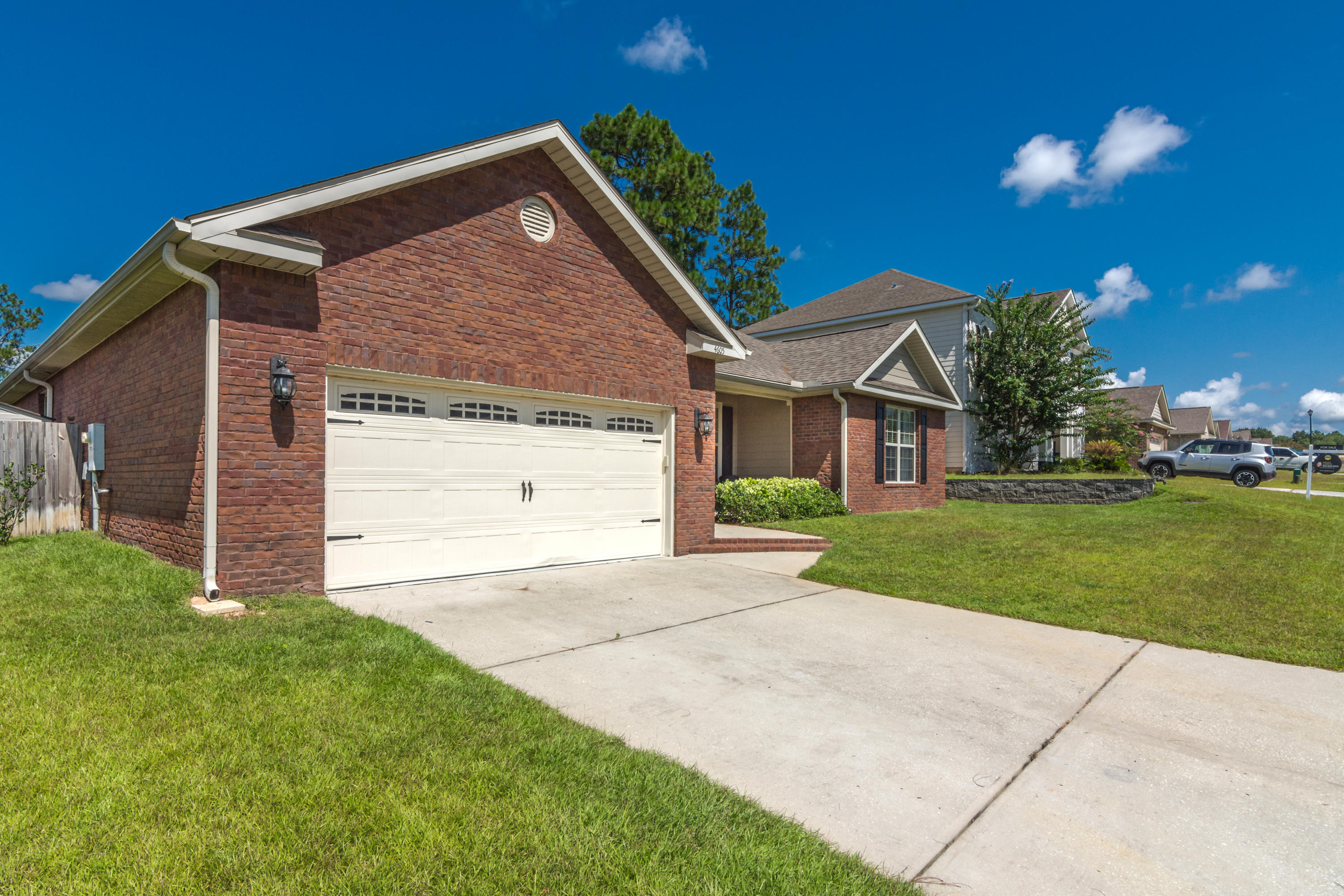 DUGGAN POND ESTATES - Residential