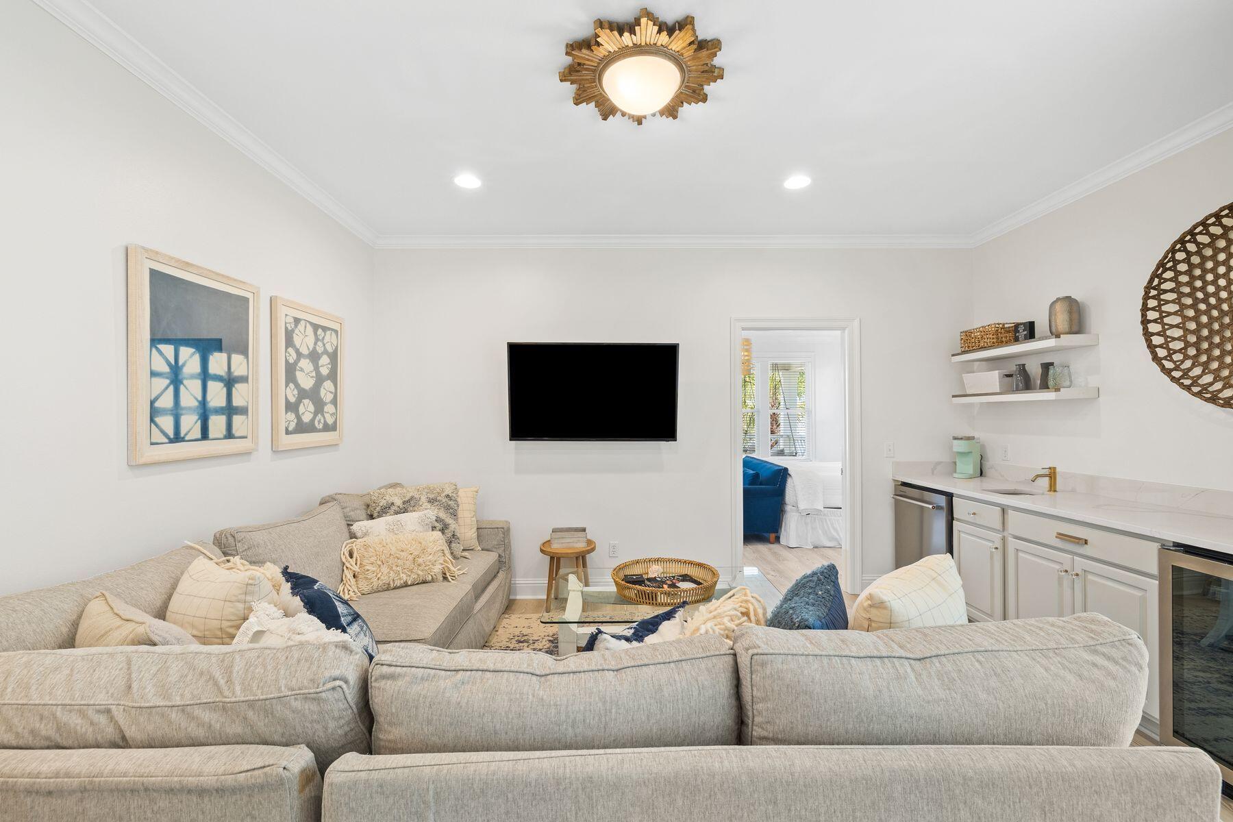 SEACREST BEACH - Residential