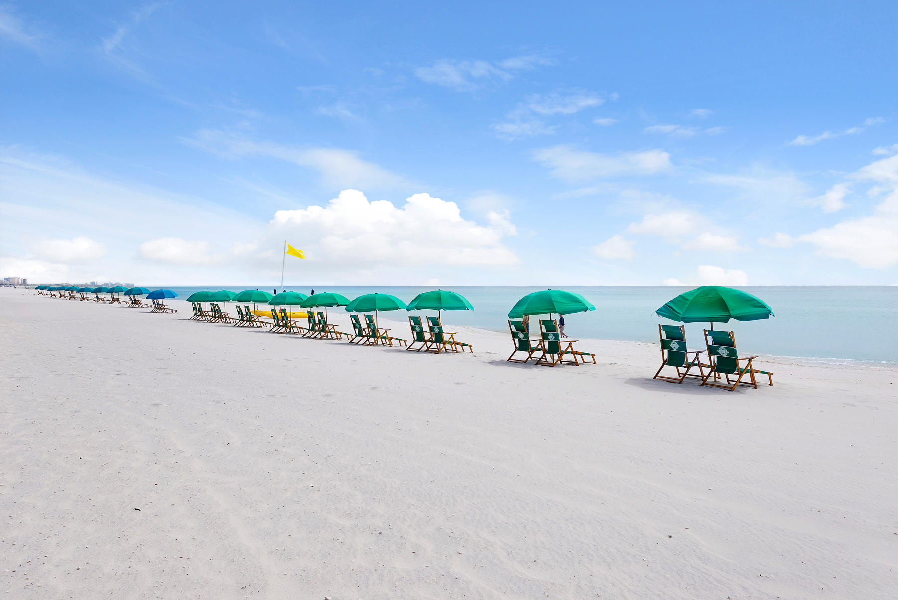 ISLANDER CONDO - Residential