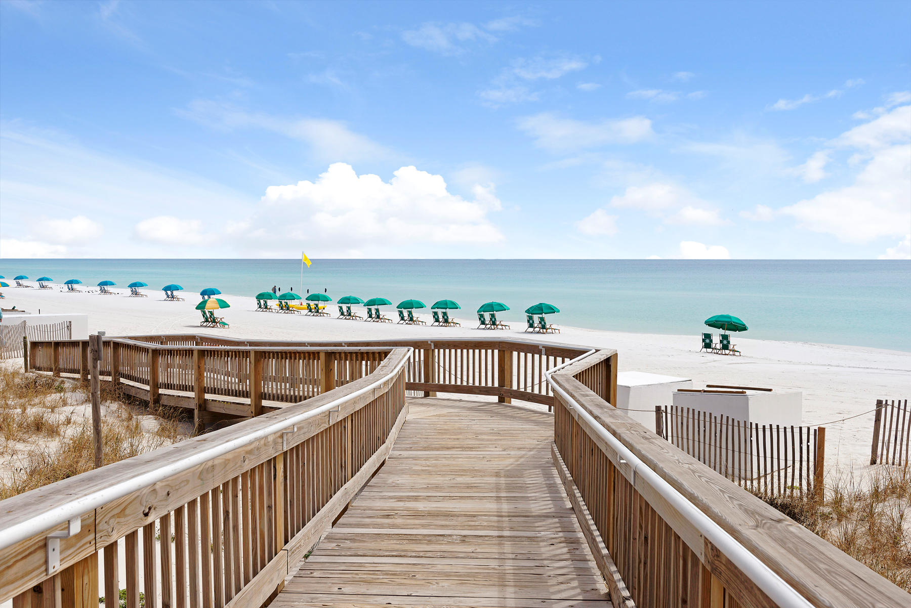 ISLANDER CONDO - Residential