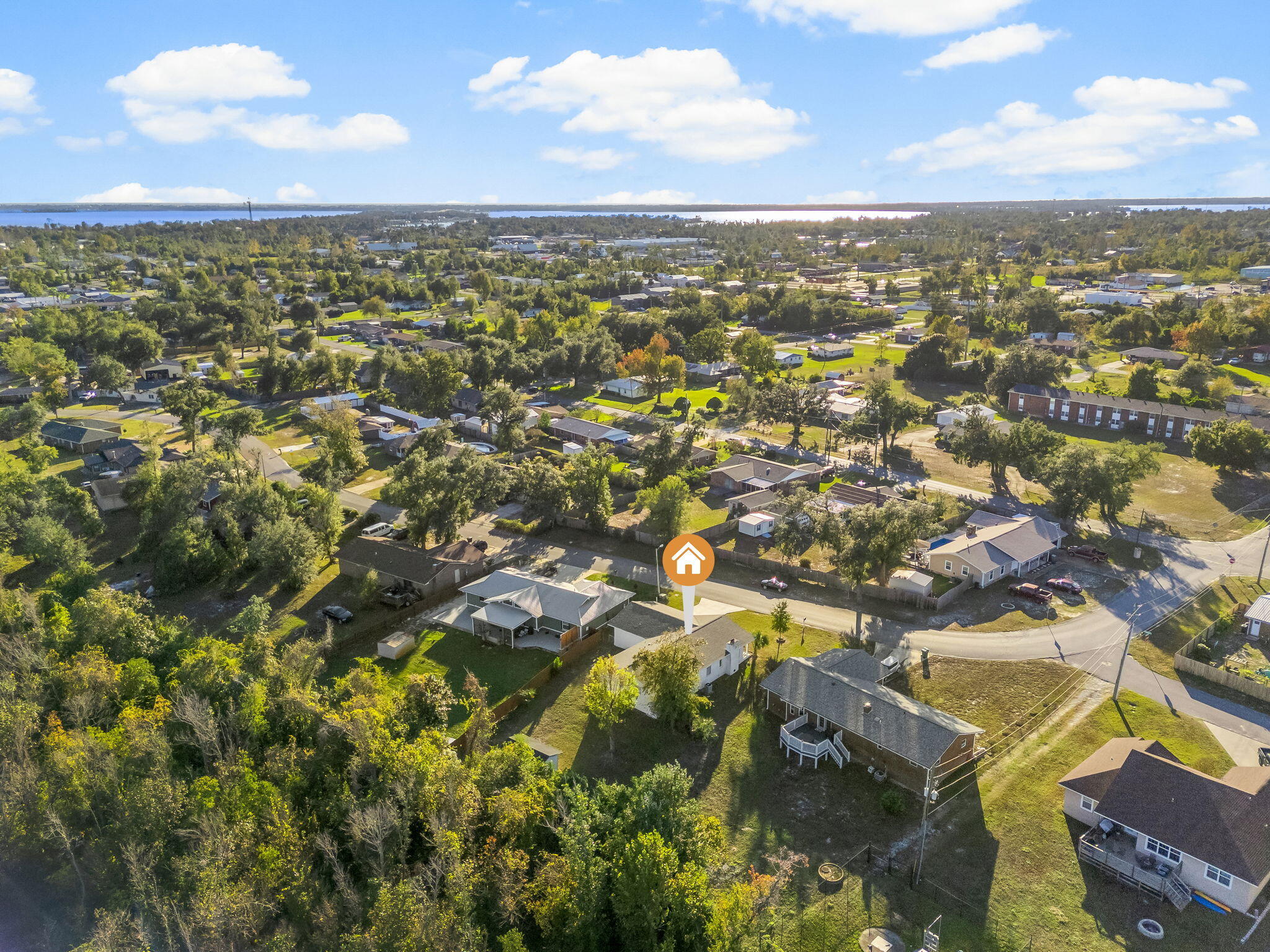 IMPERIAL OAKS - Residential