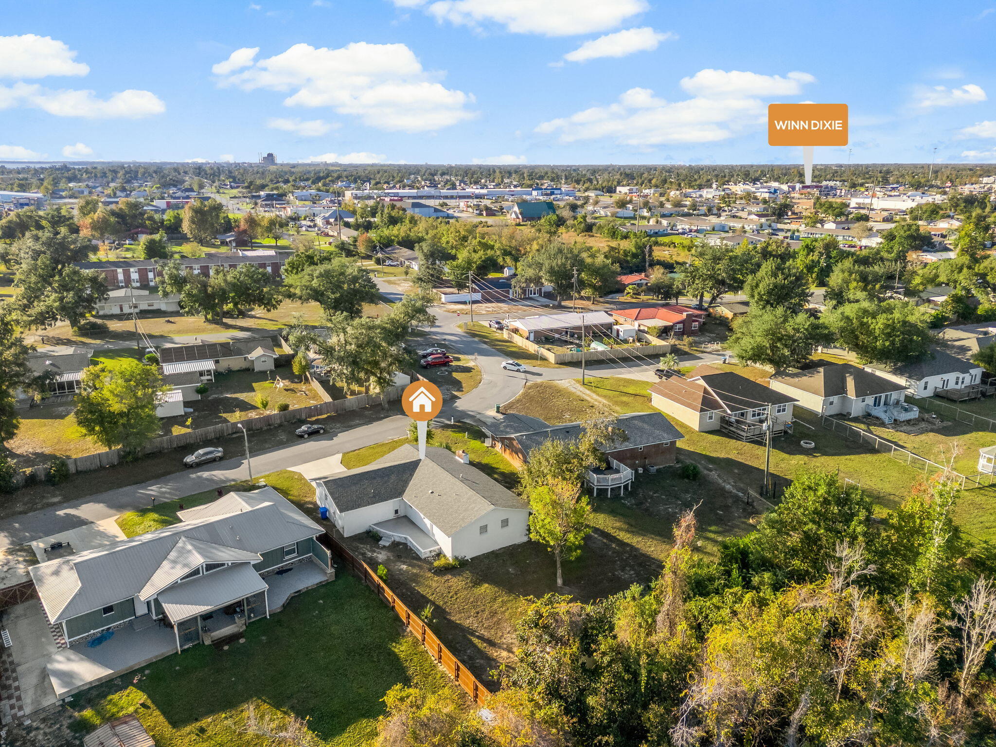 IMPERIAL OAKS - Residential