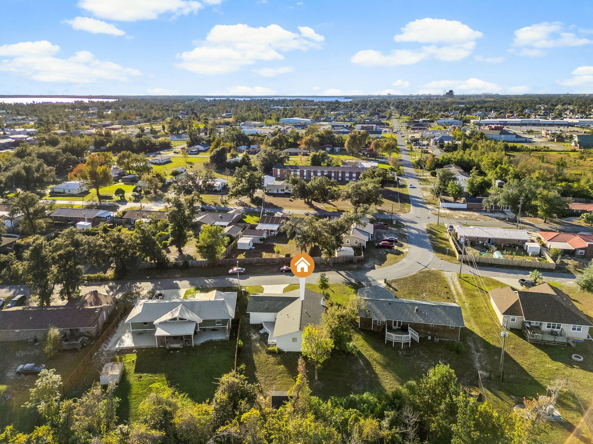 IMPERIAL OAKS - Residential
