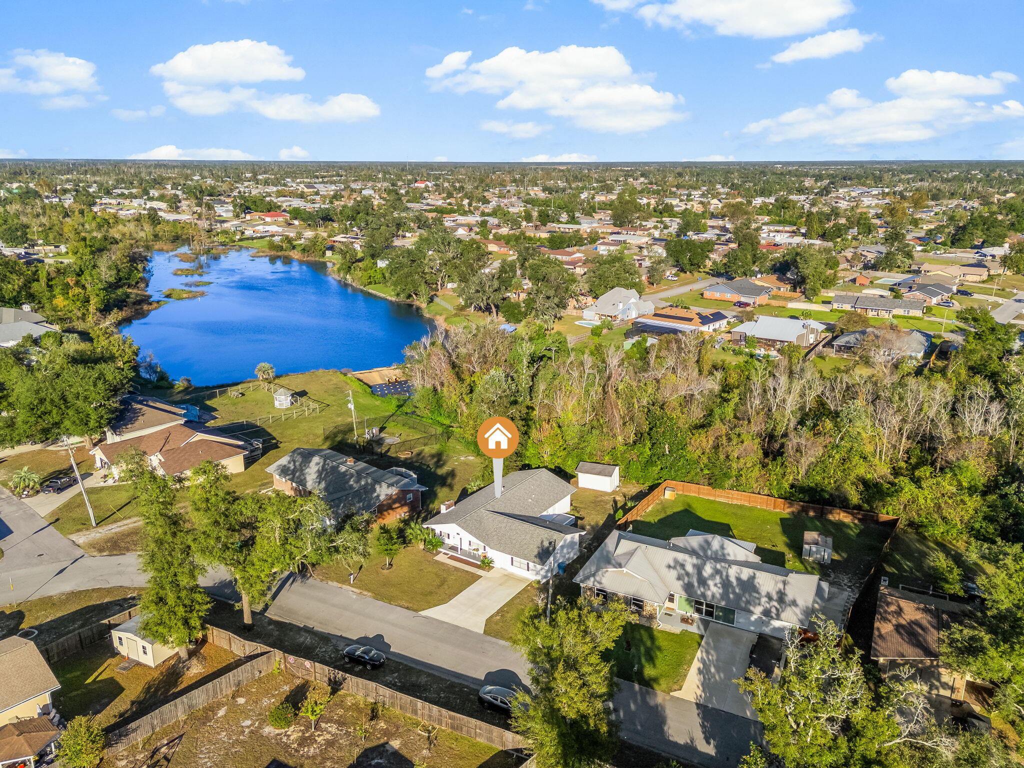 IMPERIAL OAKS - Residential