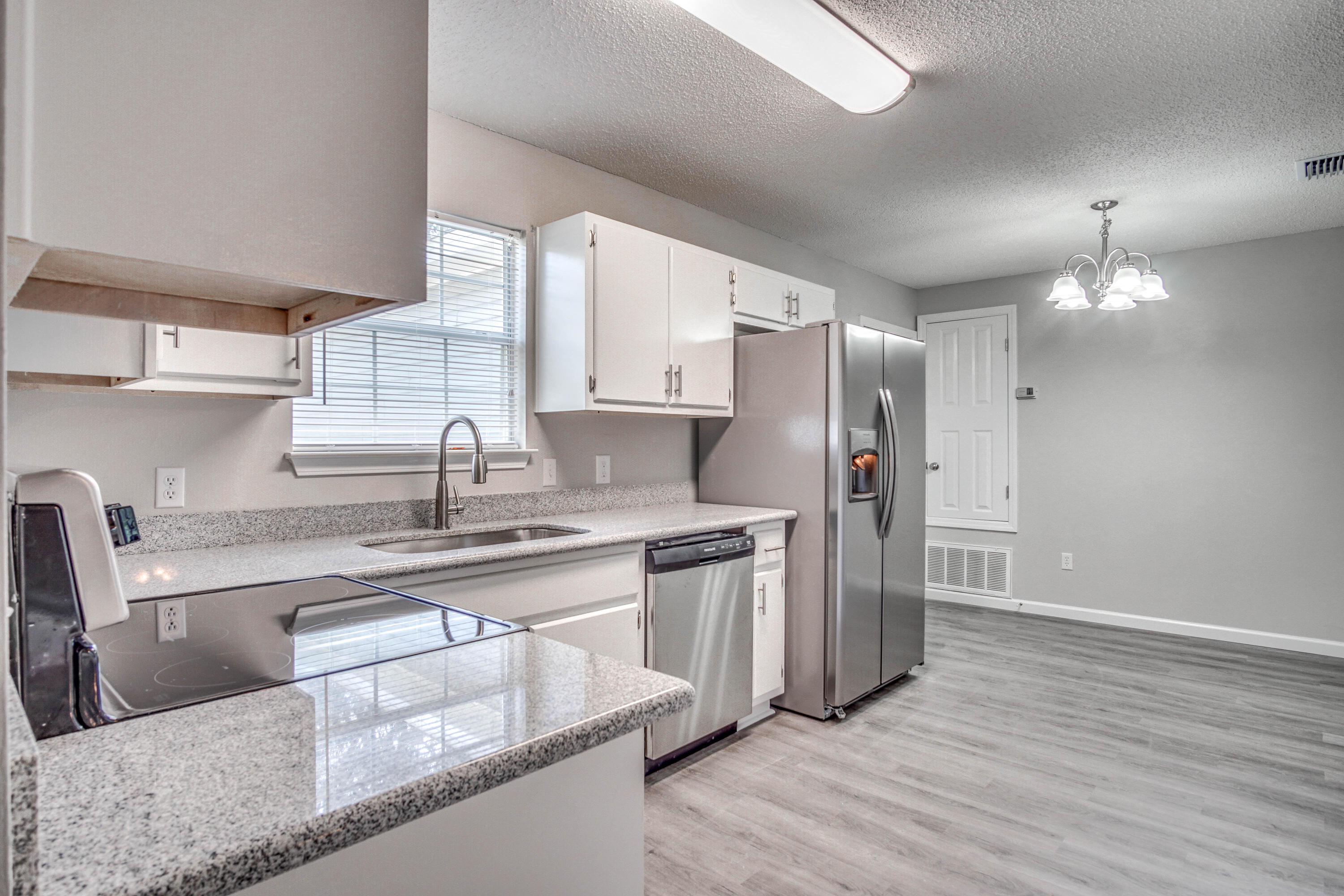 TURKEY-CREEK ESTATES - Residential