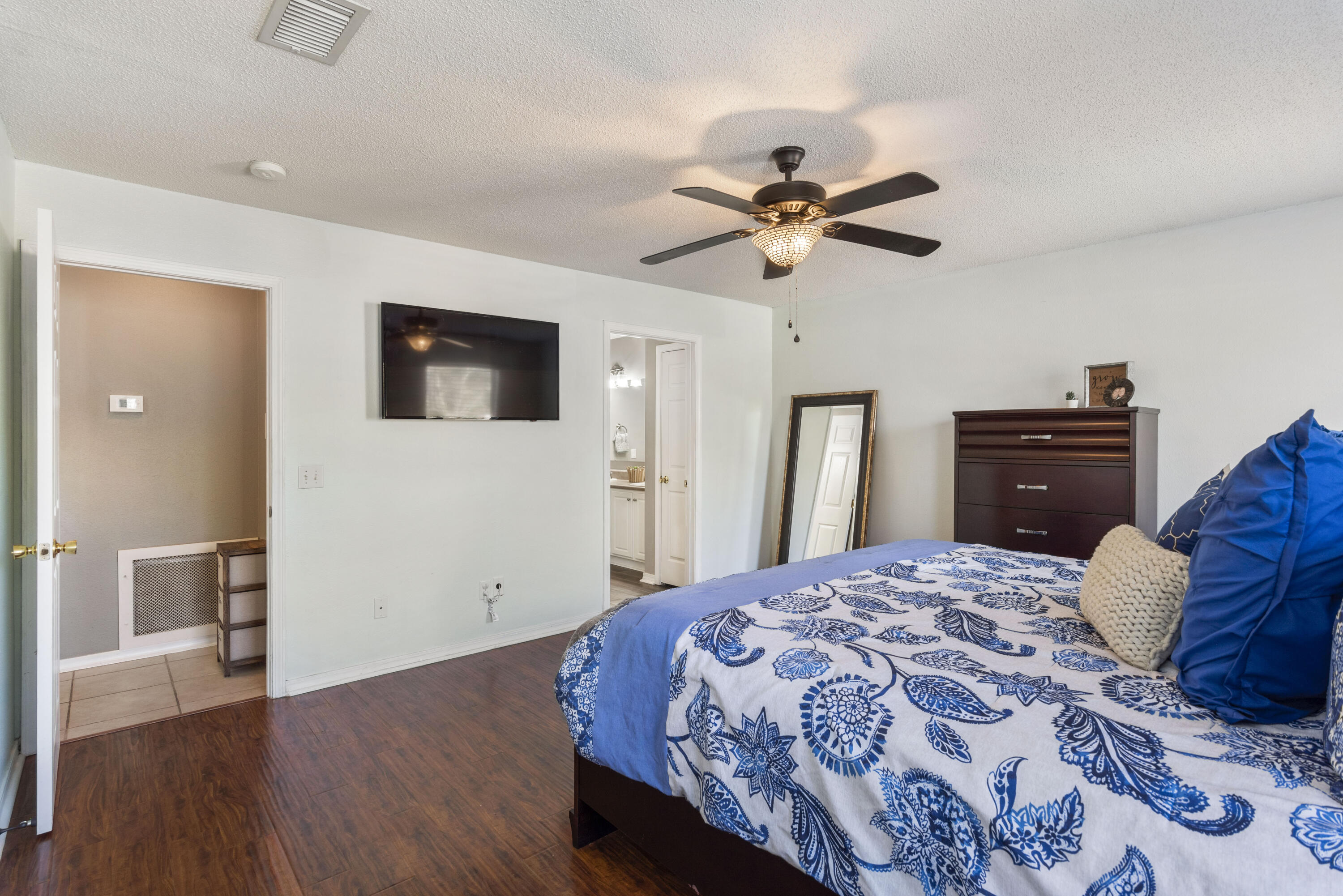 WESTVIEW ESTATES PH 2 - Residential