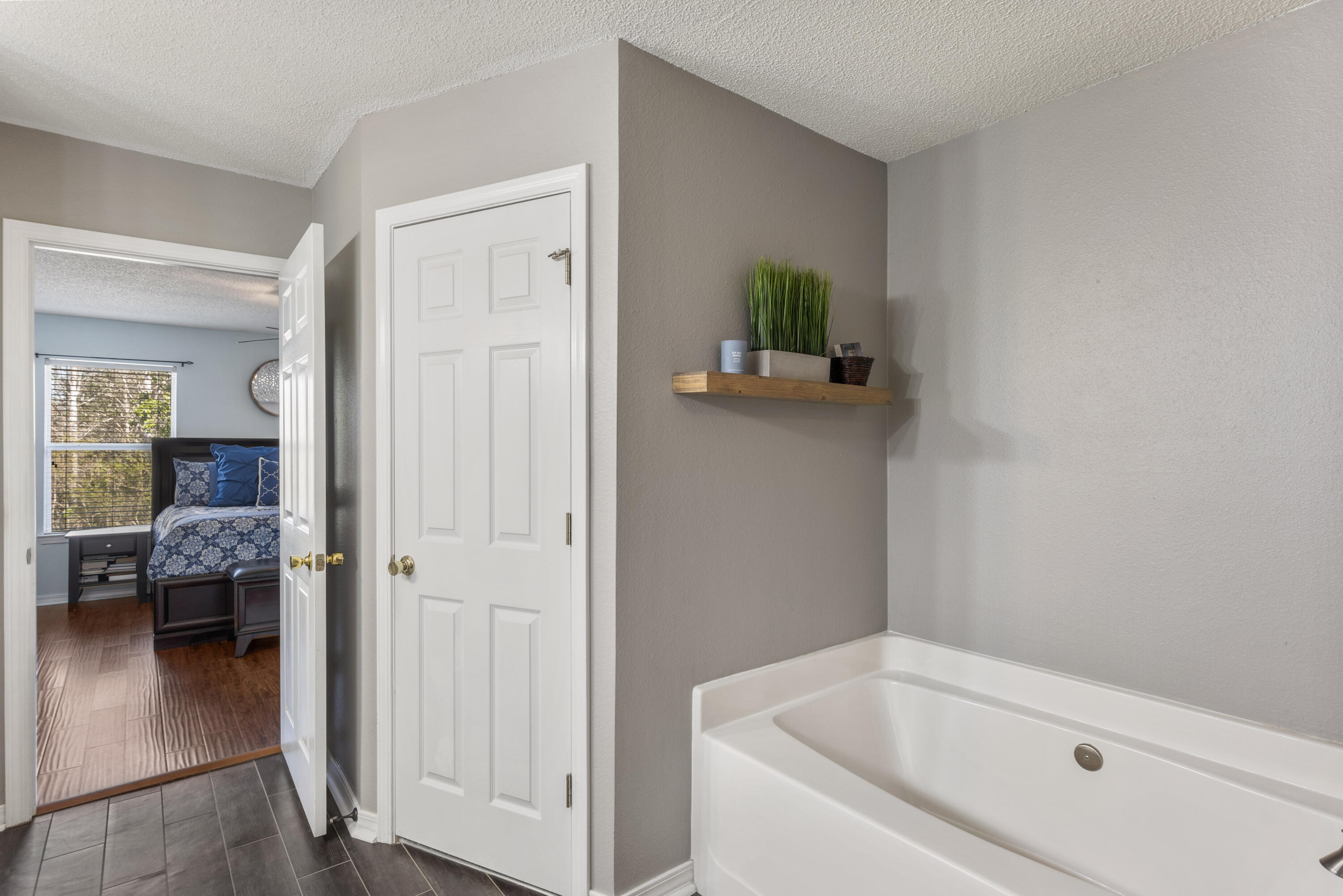 WESTVIEW ESTATES PH 2 - Residential