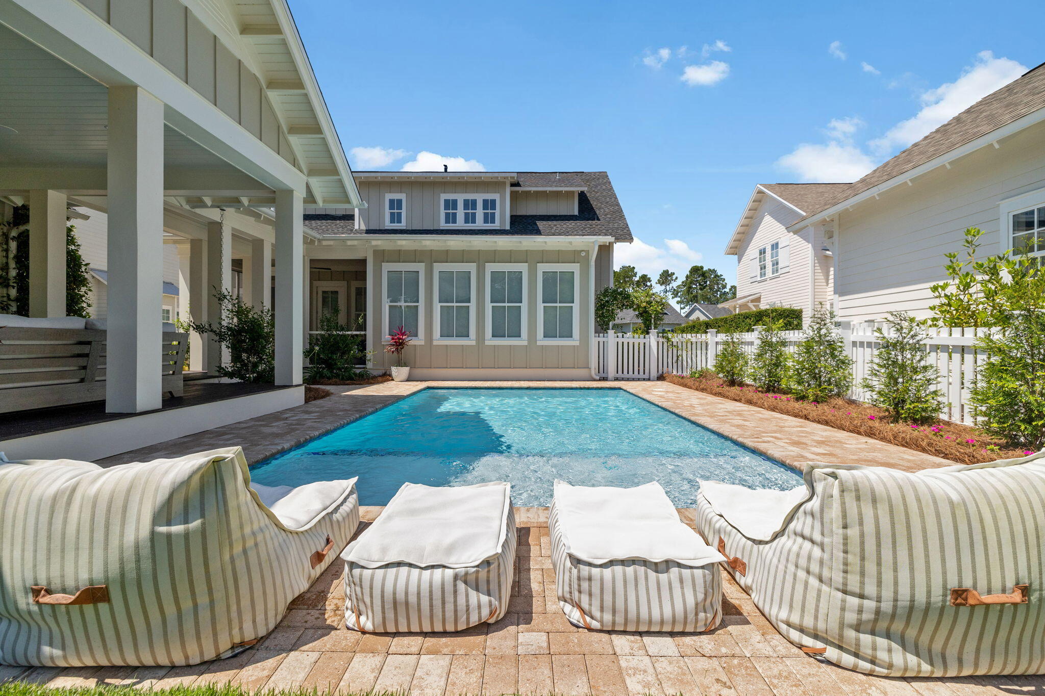 WATERSOUND ORIGINS - Residential