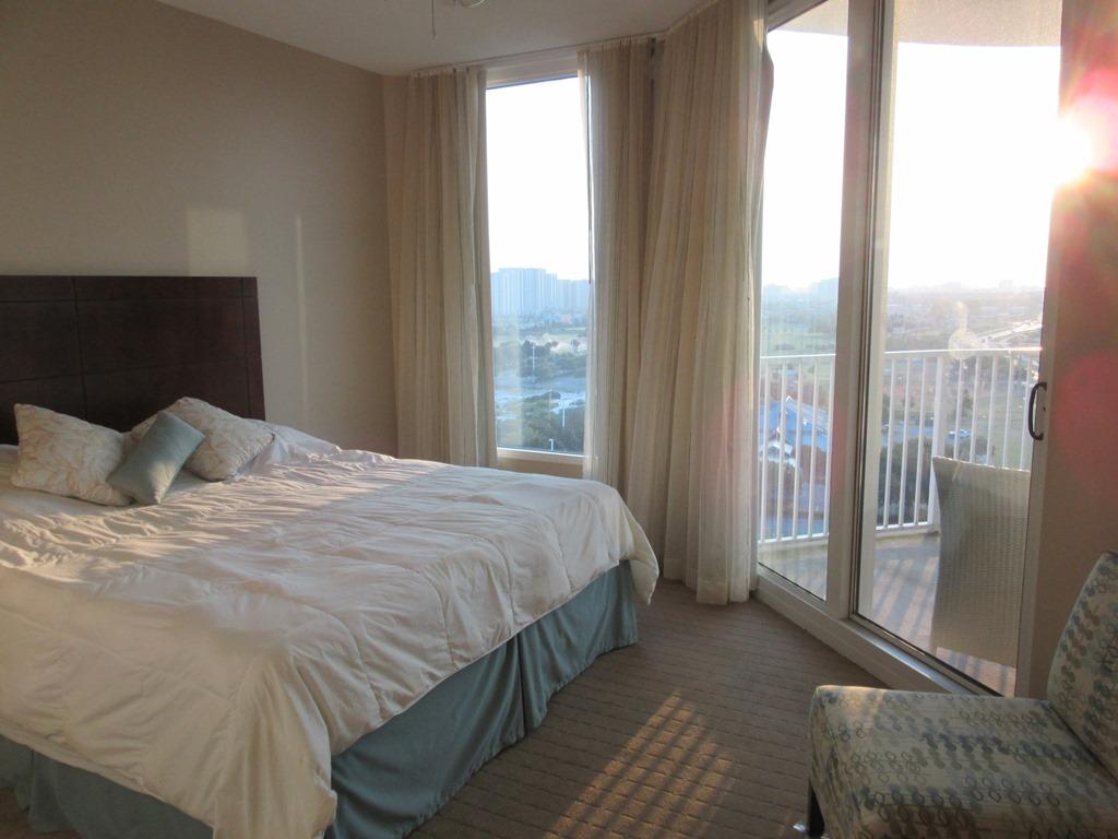 THE PALMS OF DESTIN - Residential