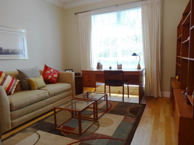 TURNBERRY PLACE - Residential