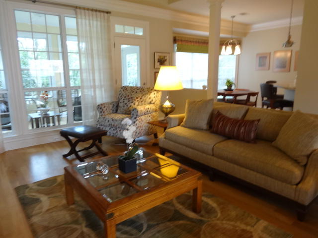 TURNBERRY PLACE - Residential