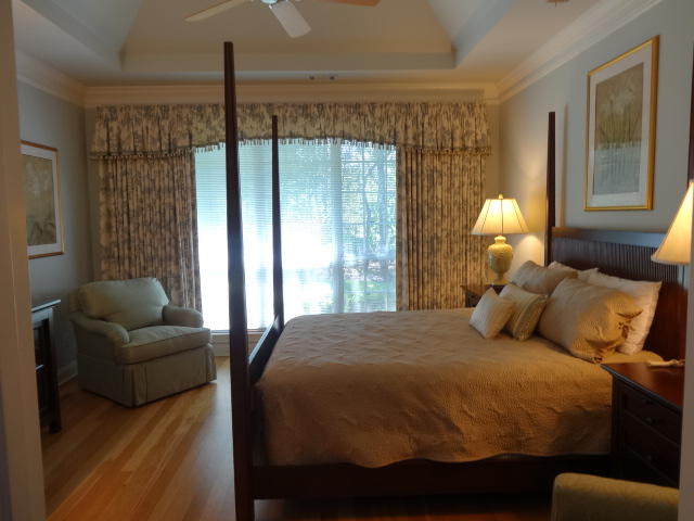 TURNBERRY PLACE - Residential