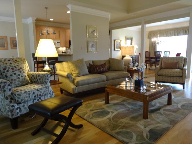 TURNBERRY PLACE - Residential