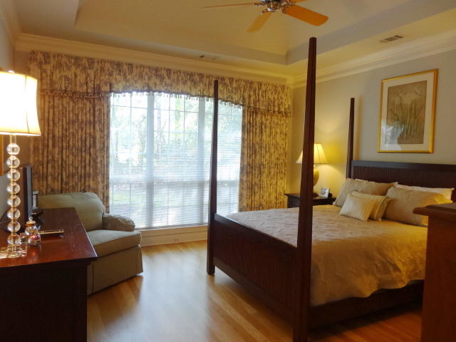 TURNBERRY PLACE - Residential