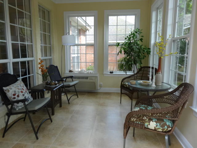 TURNBERRY PLACE - Residential