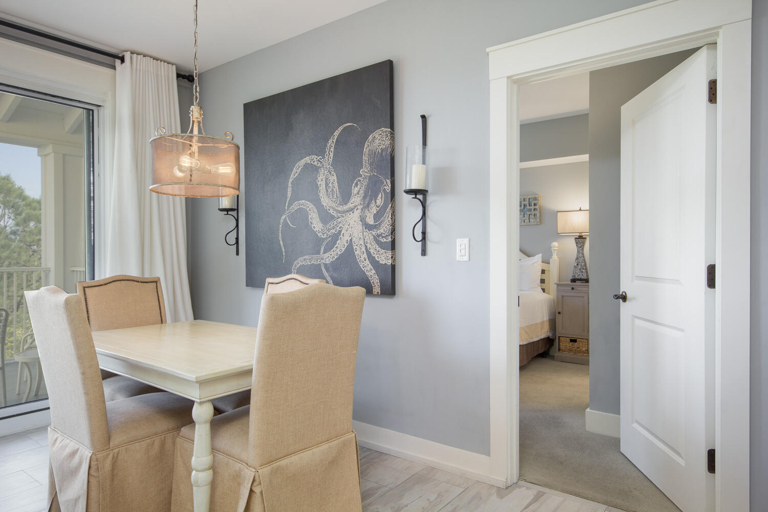 PILOT HOUSE - Residential Lease