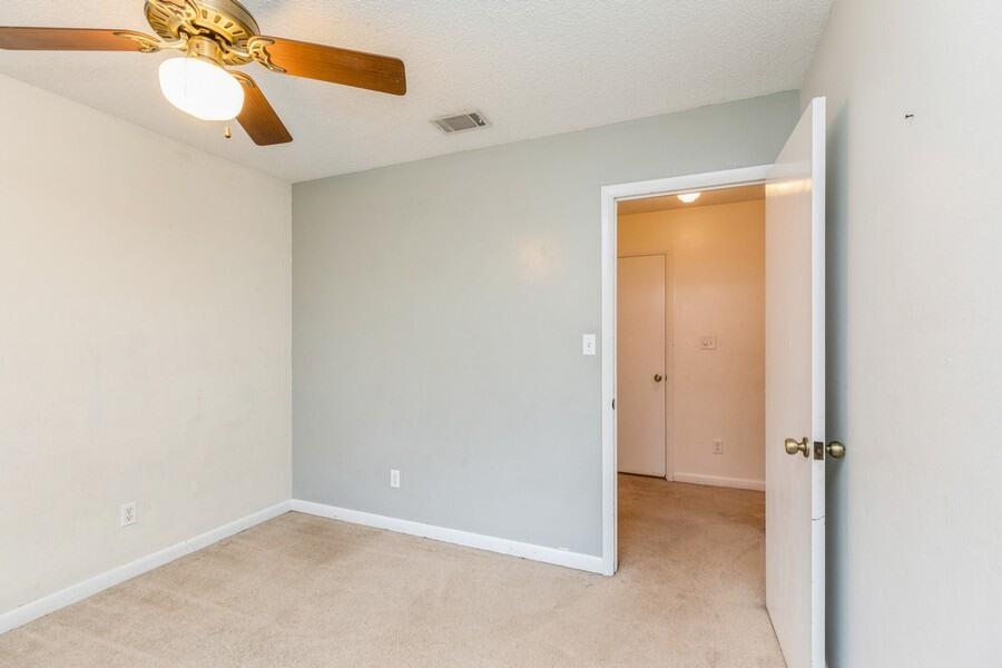 BELL-BROOK ESTATES - Residential