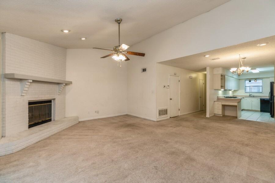 BELL-BROOK ESTATES - Residential